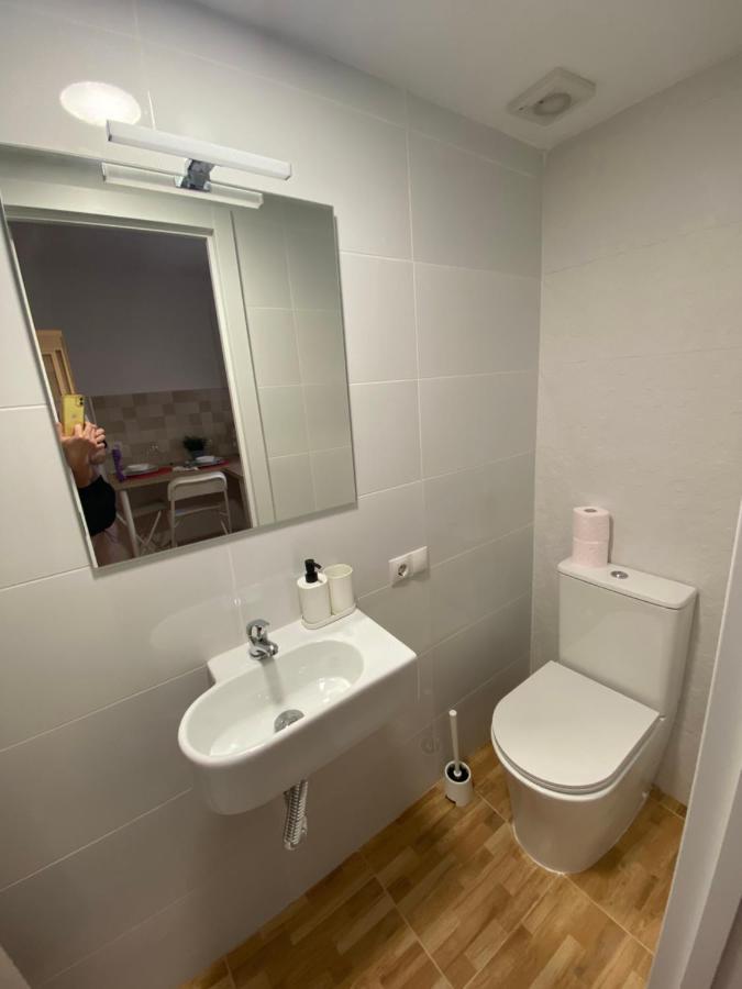 Habitaciones Con Bano Y Cocina Privada バレンシア エクステリア 写真